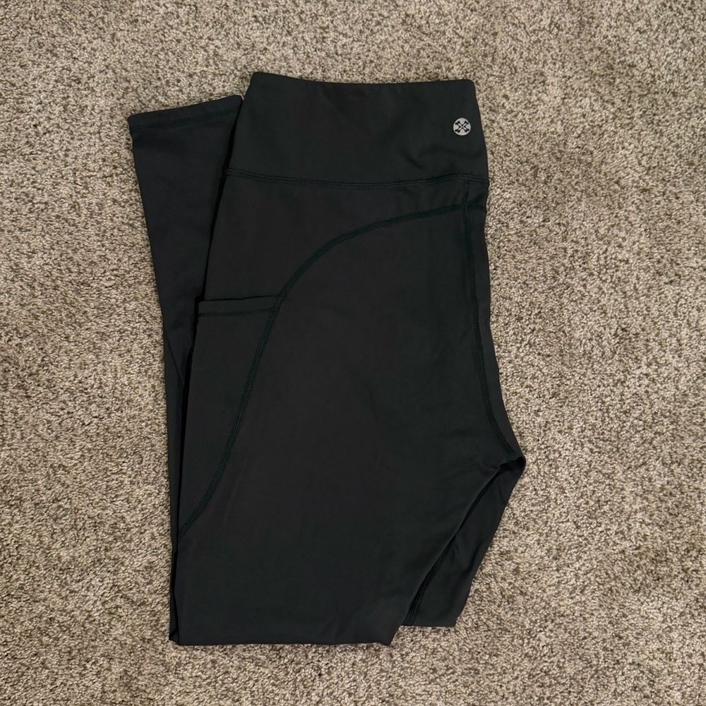 High Waist Yoga Leggings with Side Pockets - Dark Green - Picture 9 of 9
